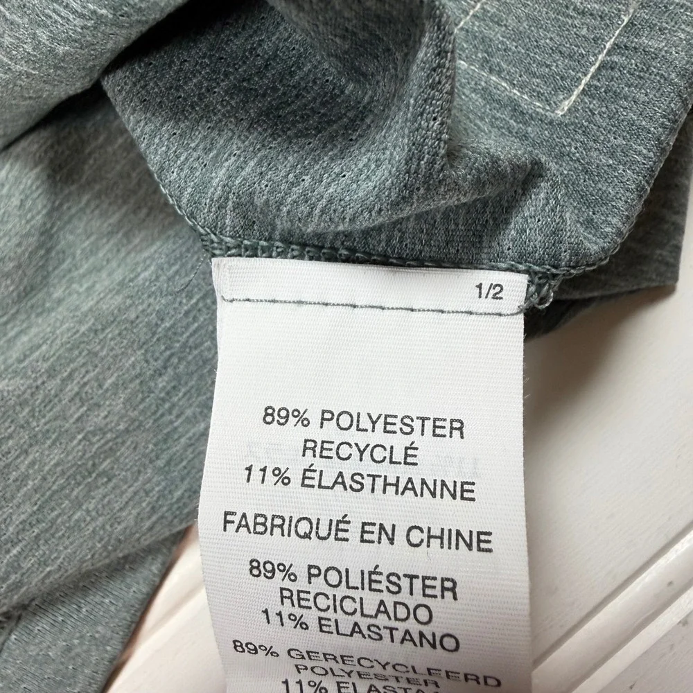 Vuori Tradewind Performance Tee Mens Large Grey Green V1052 Short Sleeve Shirt